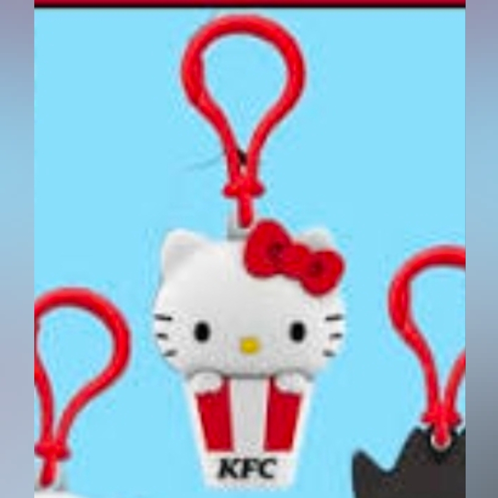 Hello Kitty KFC Keychain - Picture 2 of 2